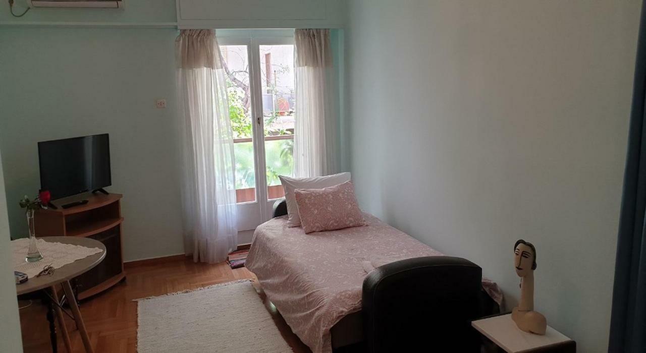 Koukaki Apartment Near Acropolis Atene Esterno foto