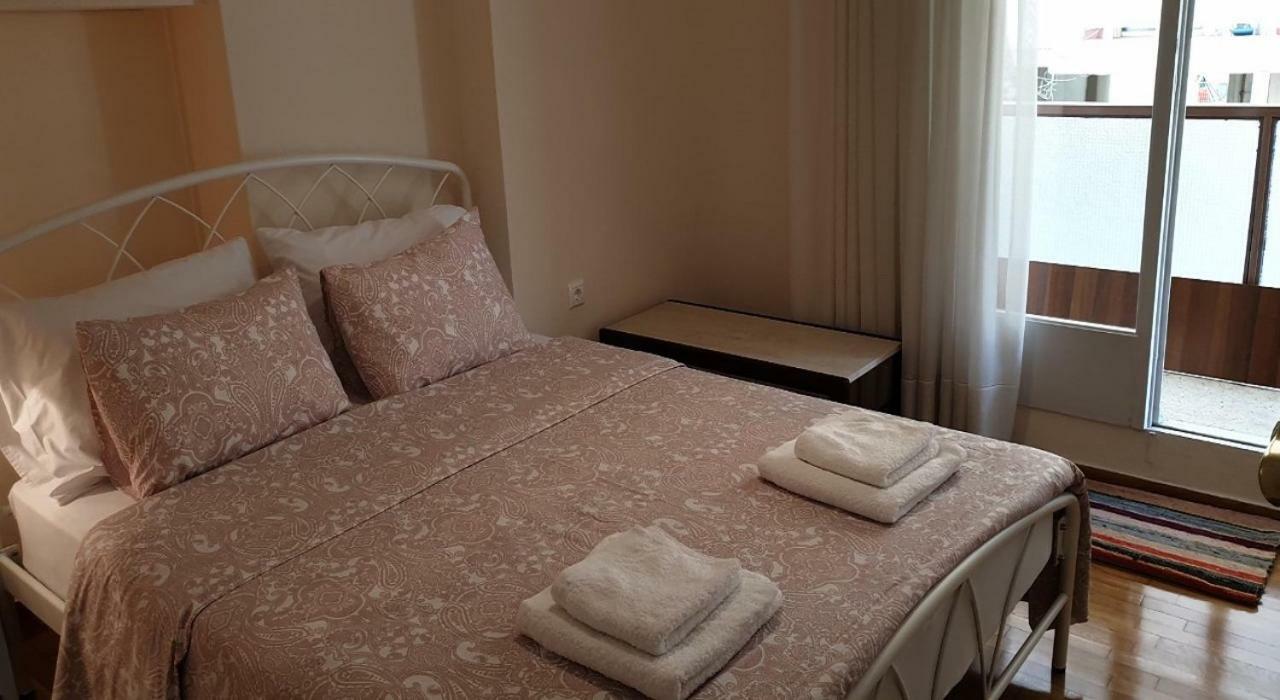 Koukaki Apartment Near Acropolis Atene Esterno foto